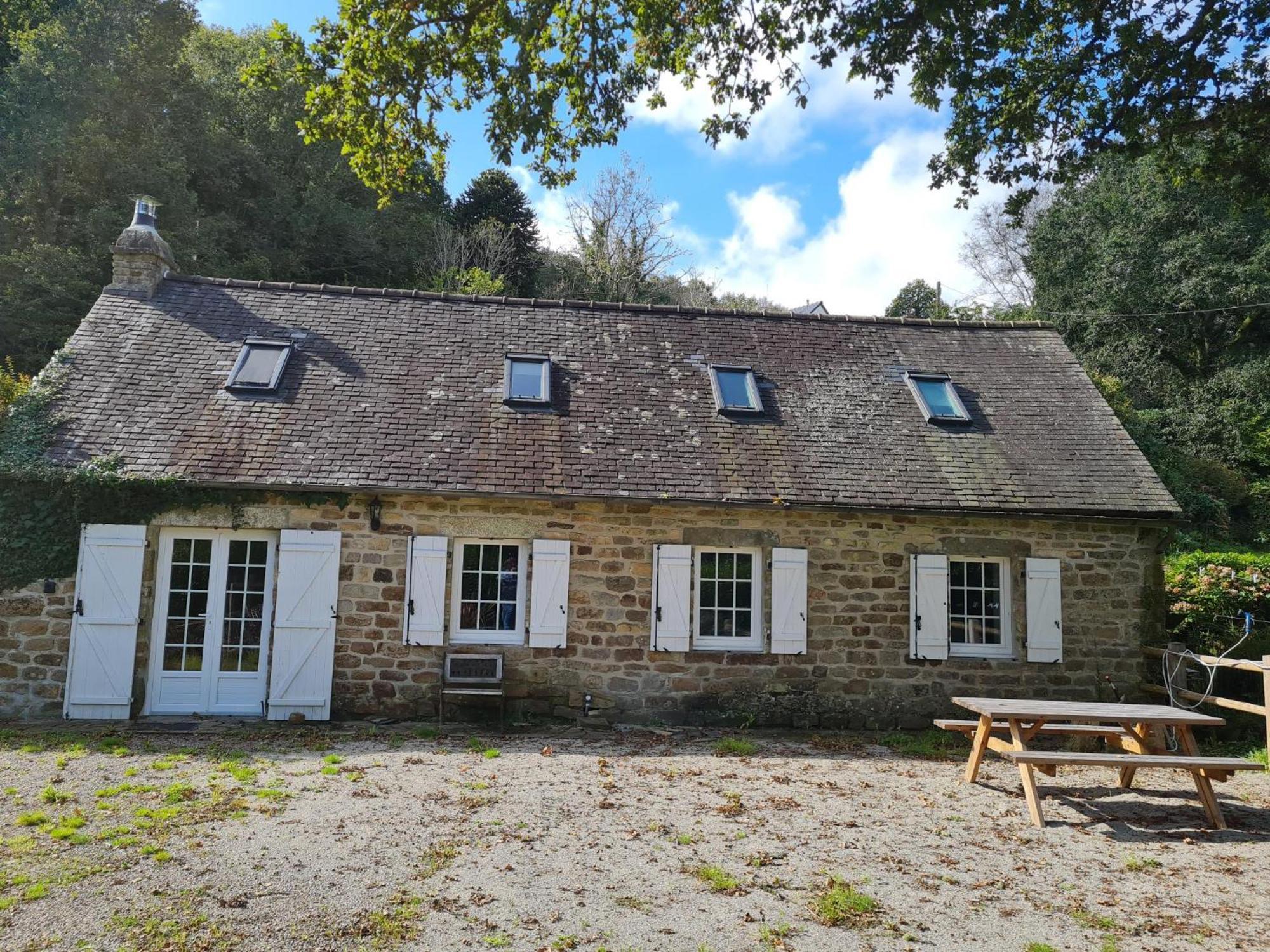 Villa Moulin De Bonnescat Plogonnec Exterior foto